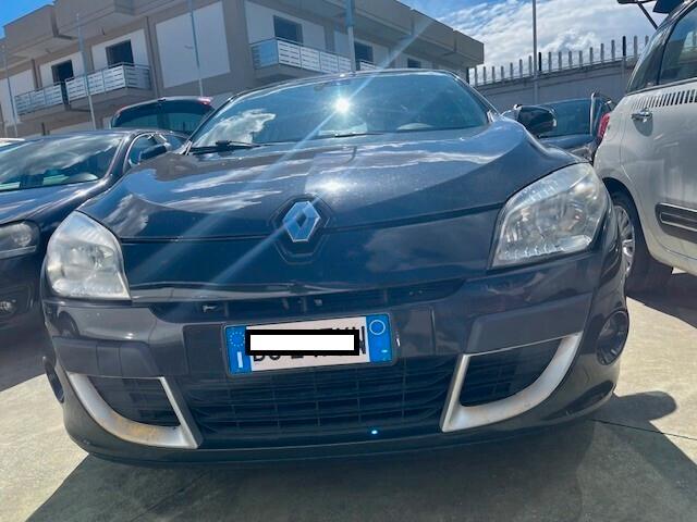 RENAULT MEGANE INTERNI IN PELLE , NAVIGATORE FULL...