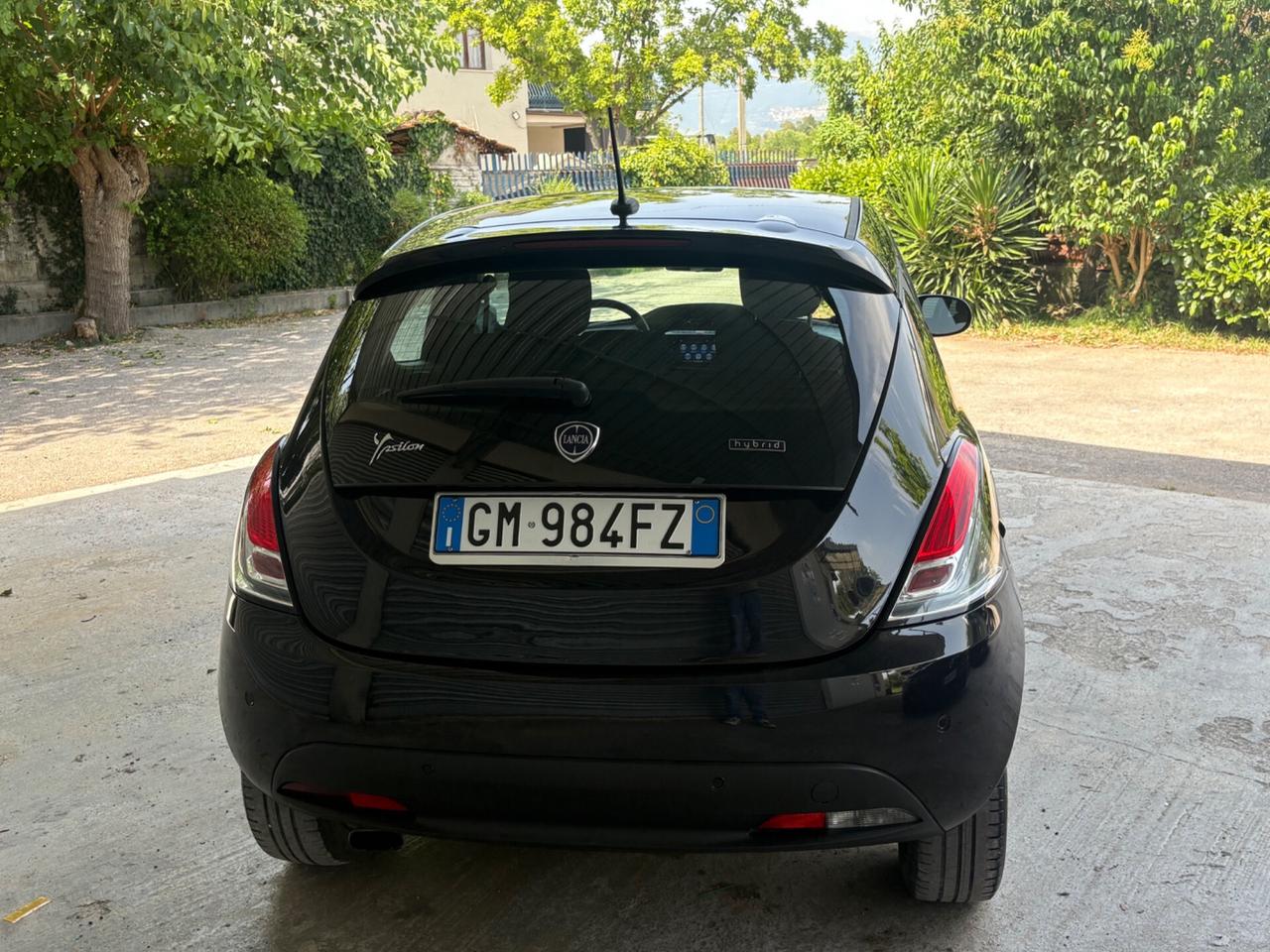 Lancia Ypsilon 1.0 FireFly 5 porte S&S Hybrid Ecochic UnYca