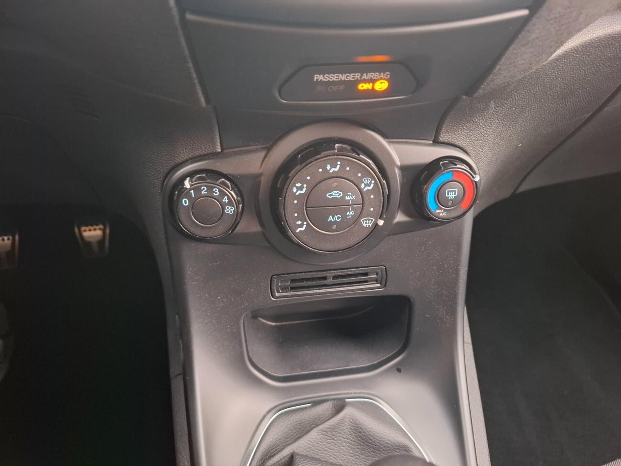 Ford Fiesta st line 5 porte