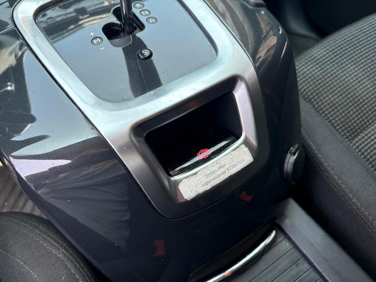 Peugeot 5008 1.6 e-HDi 115CV Stop&Start ETG6 Active