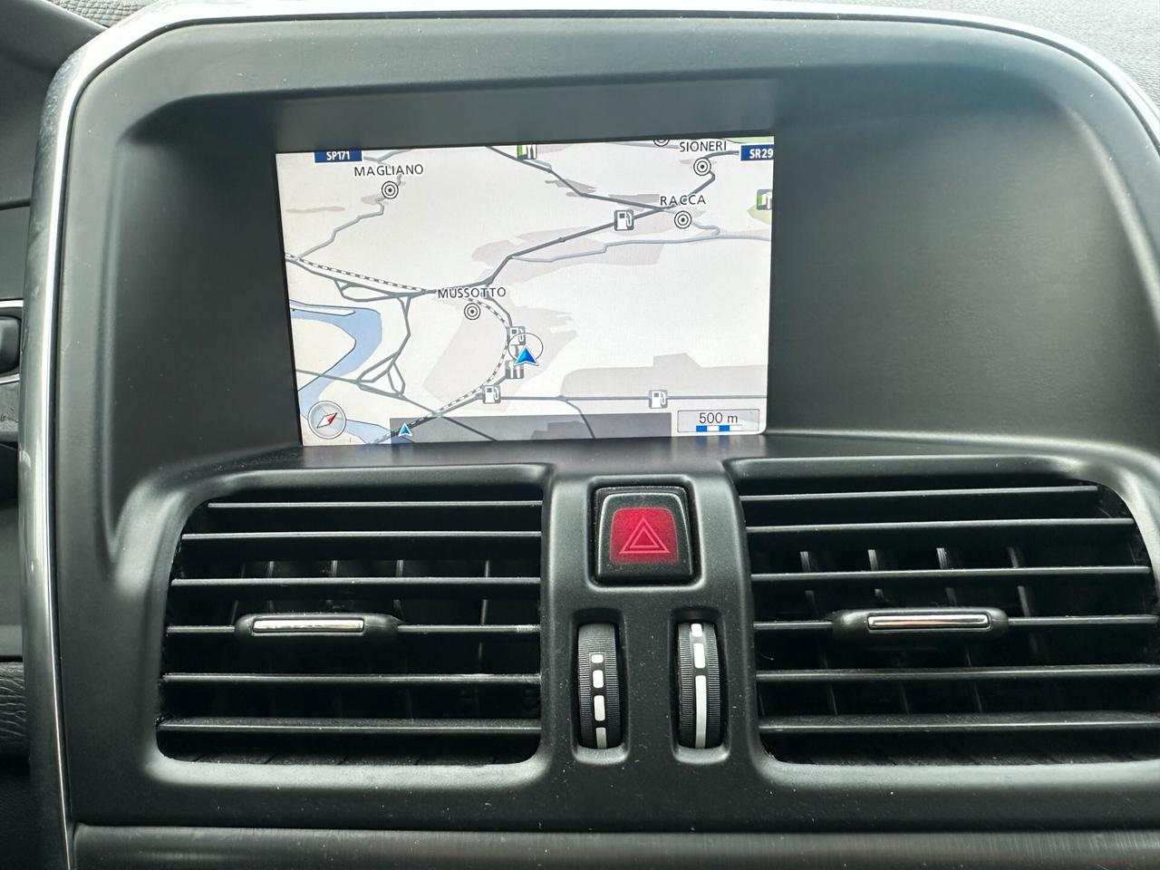 Volvo XC 60 XC60 D4 AWD Geartronic Momentum