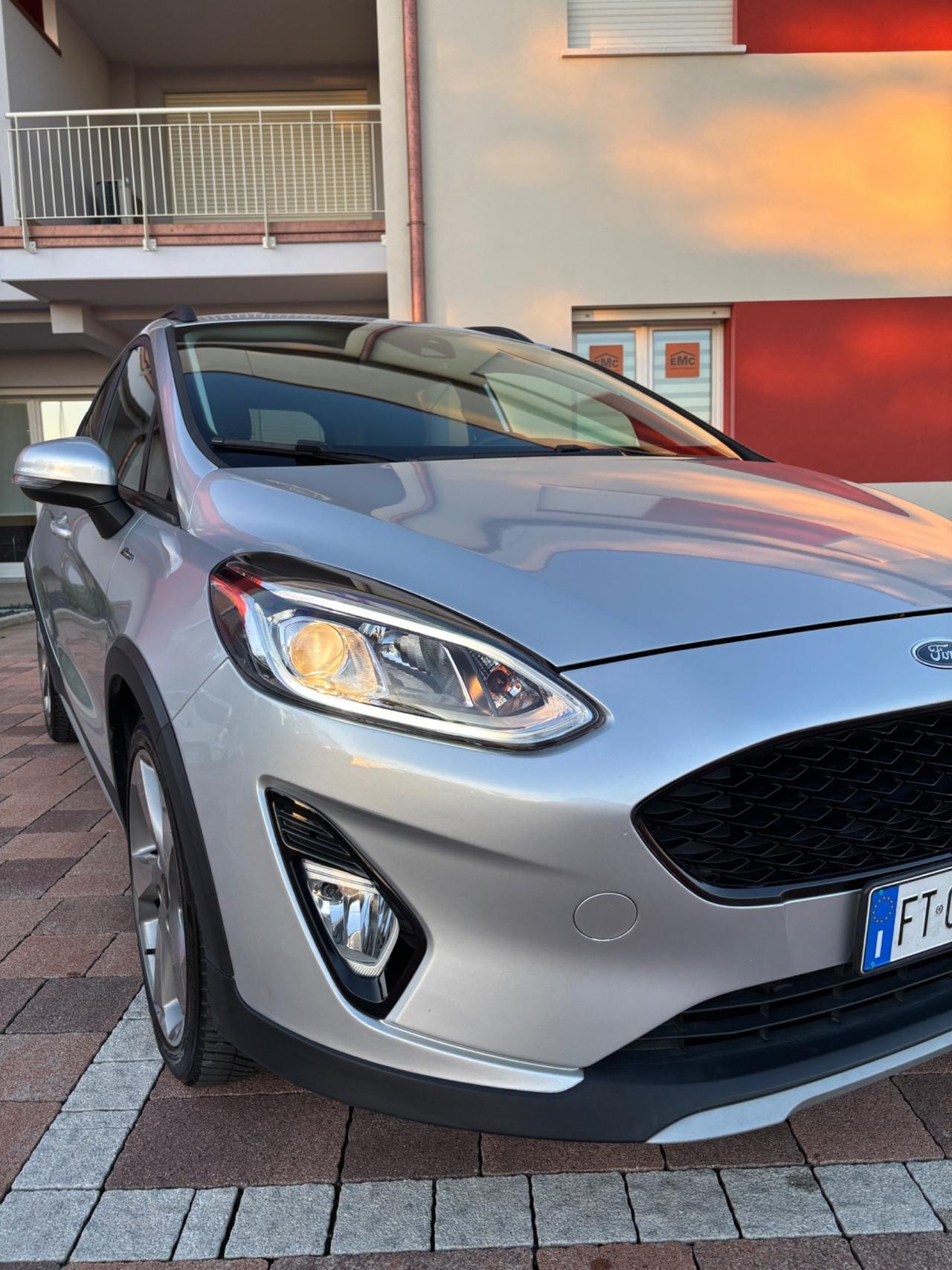 Ford Fiesta 1.5 TDCi 5 porte Vignale (GARANZIA 12 MESI)