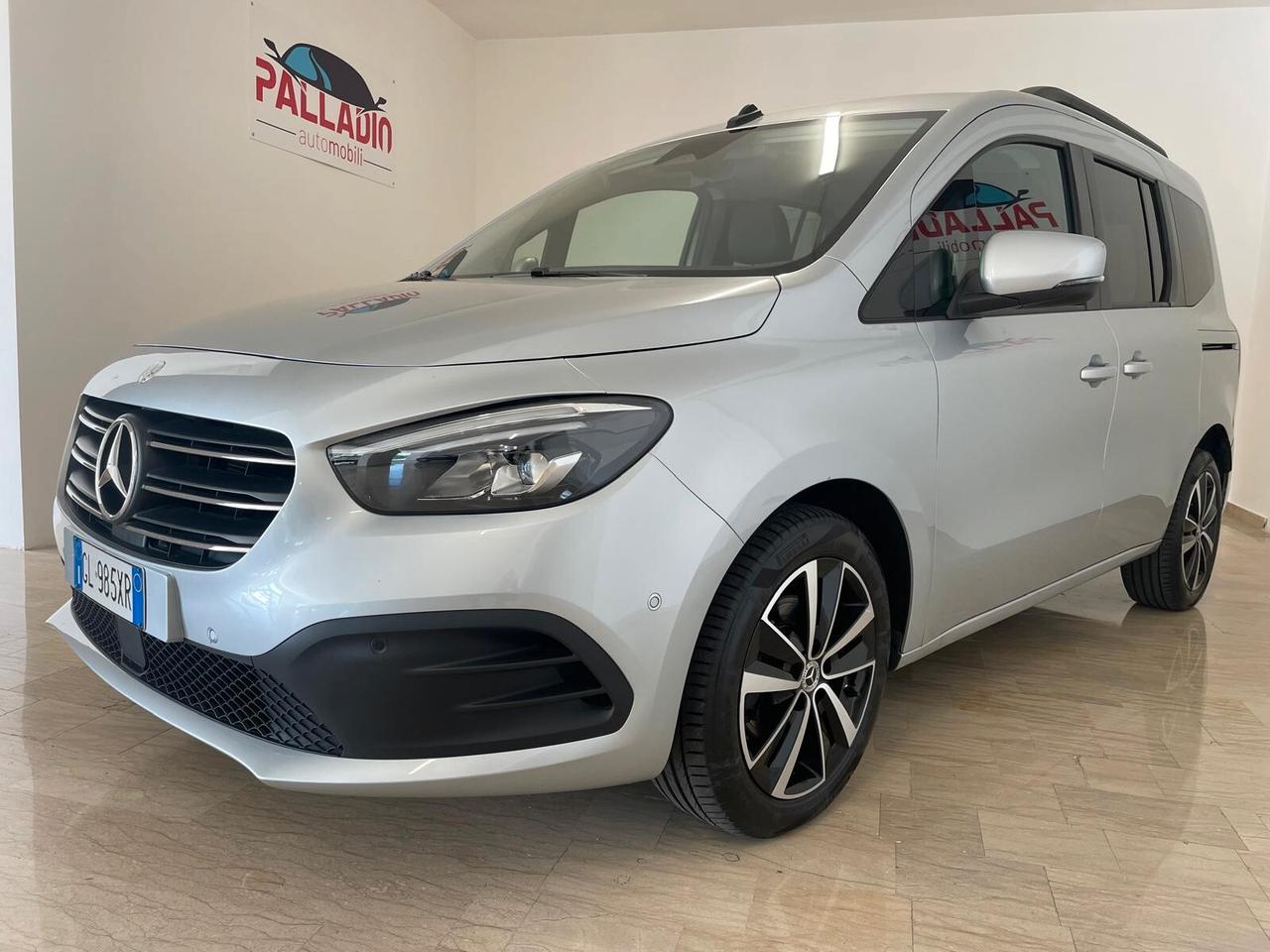 MERCEDES-BENZ CLASSE T 180 d PREMIUM AUTOMATICA – FULL OPTIONAL