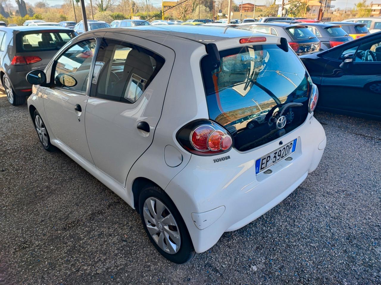 Toyota Aygo 1.0 12V VVT-i 5 porte Lounge Connect