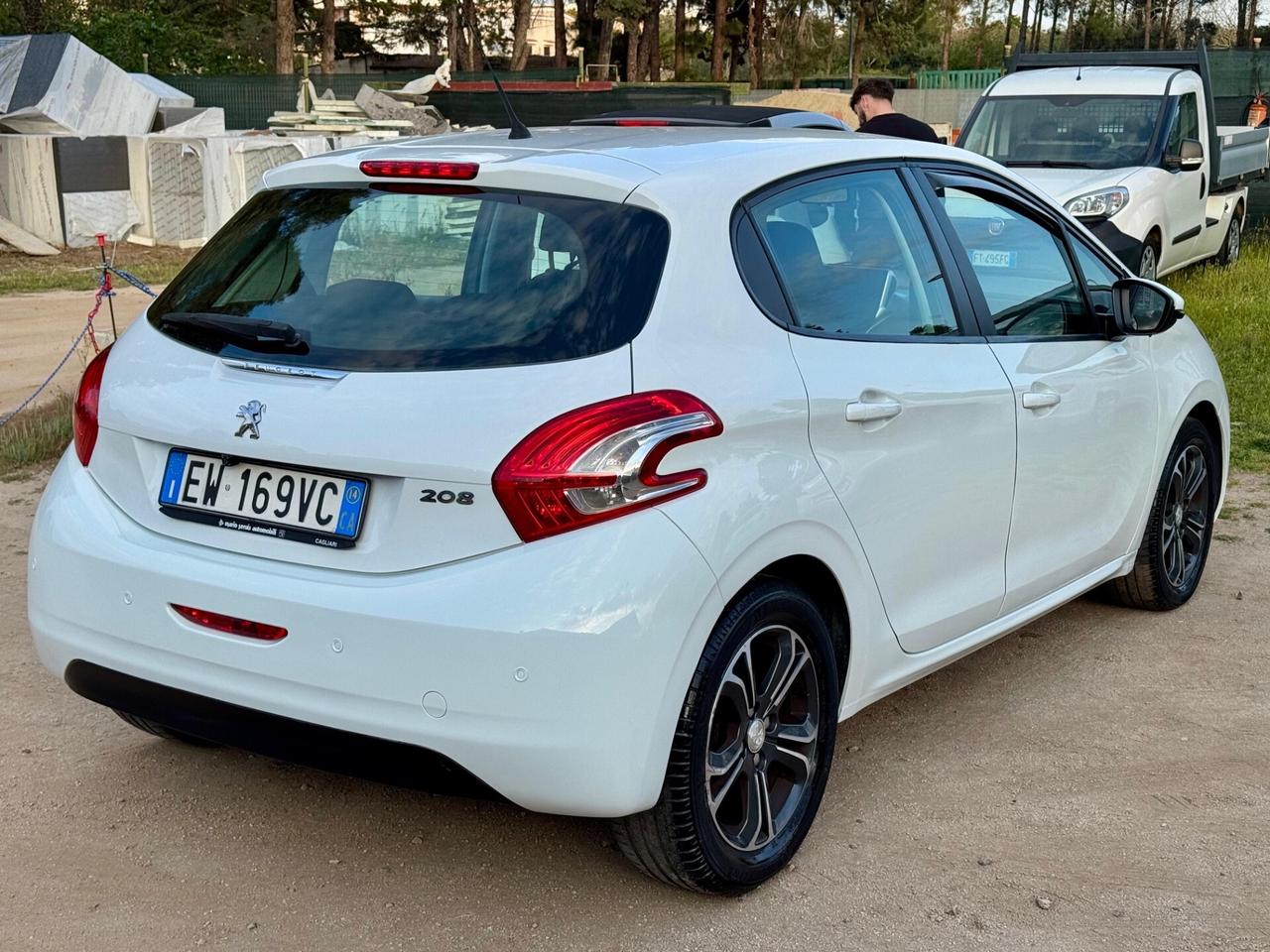 Peugeot 208 PureTech 82 5 porte Access
