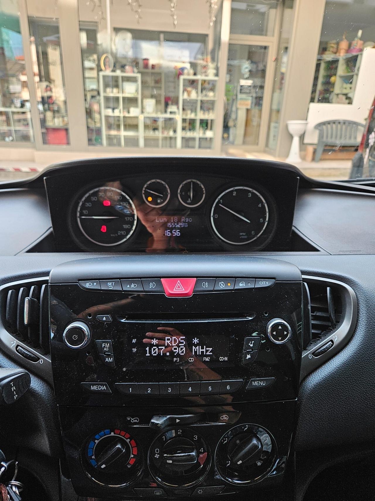 Lancia Ypsilon 1.3 MJT 16V 95 CV 5 porte S&S Platinum
