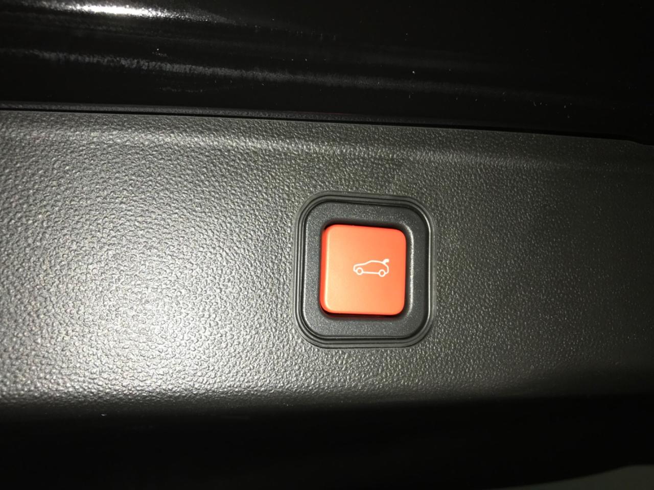 Jeep Avenger 1.2 Turbo 100 CV Summit