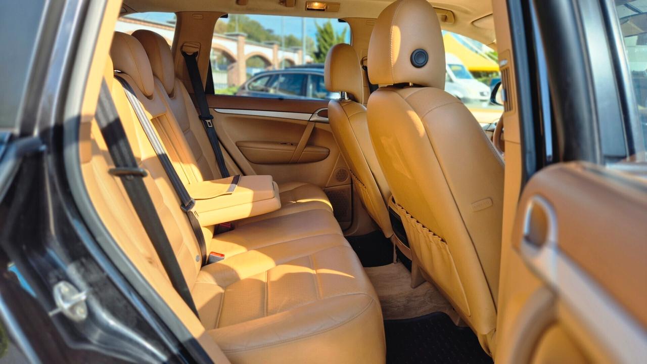 Porsche Cayenne 4.5 cat S /iscritta ASI /AUT/PELLE/SENSORI