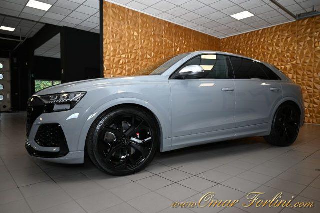 AUDI RS Q8 4.0 TFSI Q.TIP.DYNAMIC TET.23"B&O MATRIX SED.VENT/