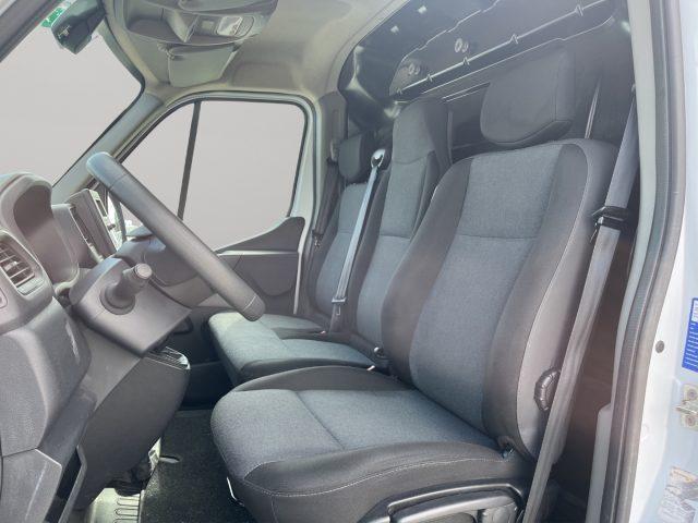 RENAULT Master T35 2.3dCi L2H2