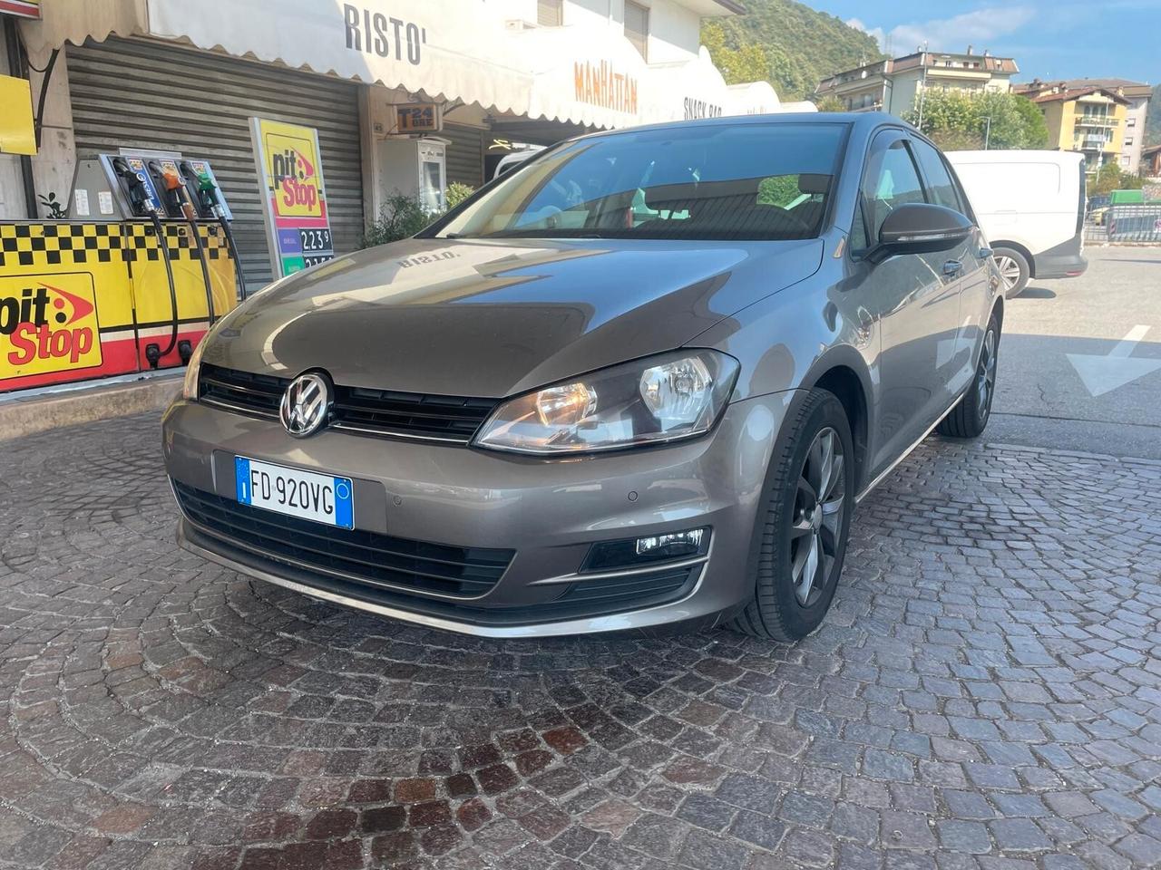 Volkswagen Golf 1.6 TDI 90 CV 5p. Trendline BlueMotion Technology