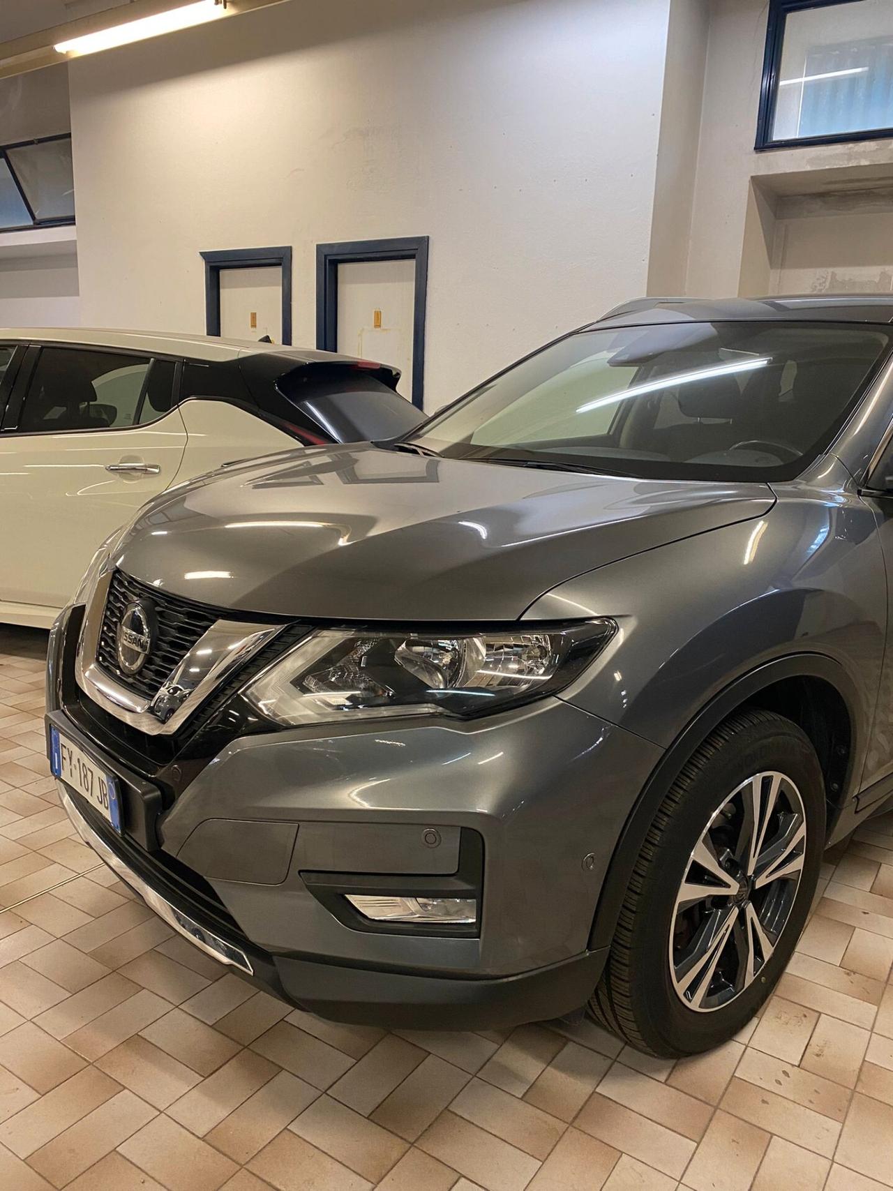 Nissan X-Trail dCi 150 2WD N-Connecta