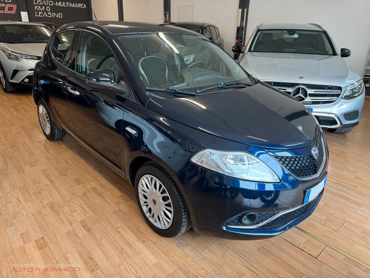 Lancia Ypsilon 1.2 Gold 69CV 2017