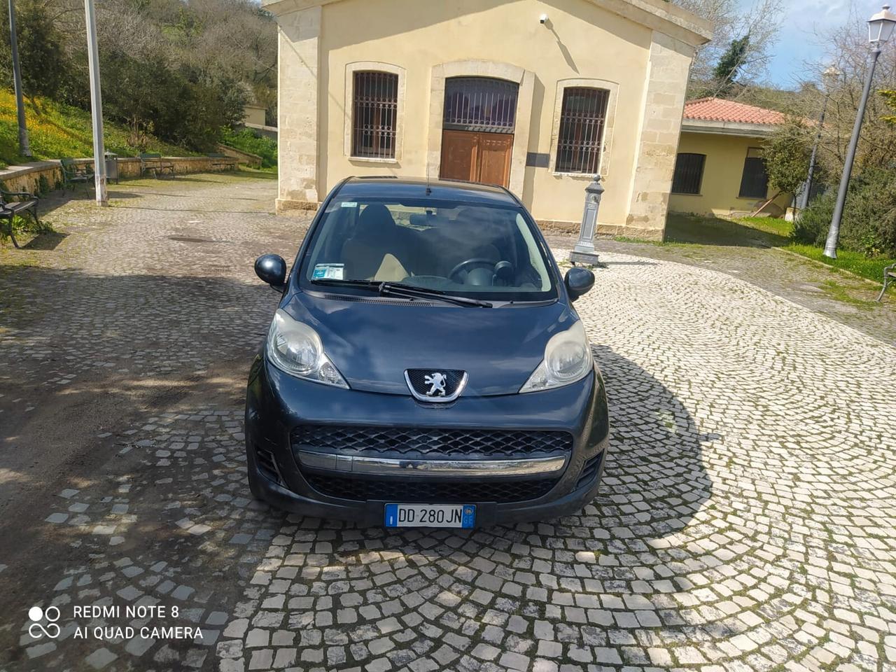 Peugeot 107 1.4 HDi 5p. Sweet Years