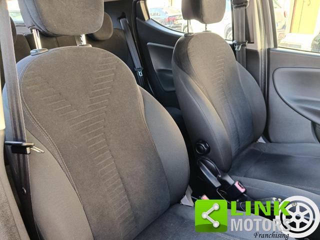 LANCIA Ypsilon 1.2 69 CV 5 porte GPL Ecochic Silver NEOPATENTATI
