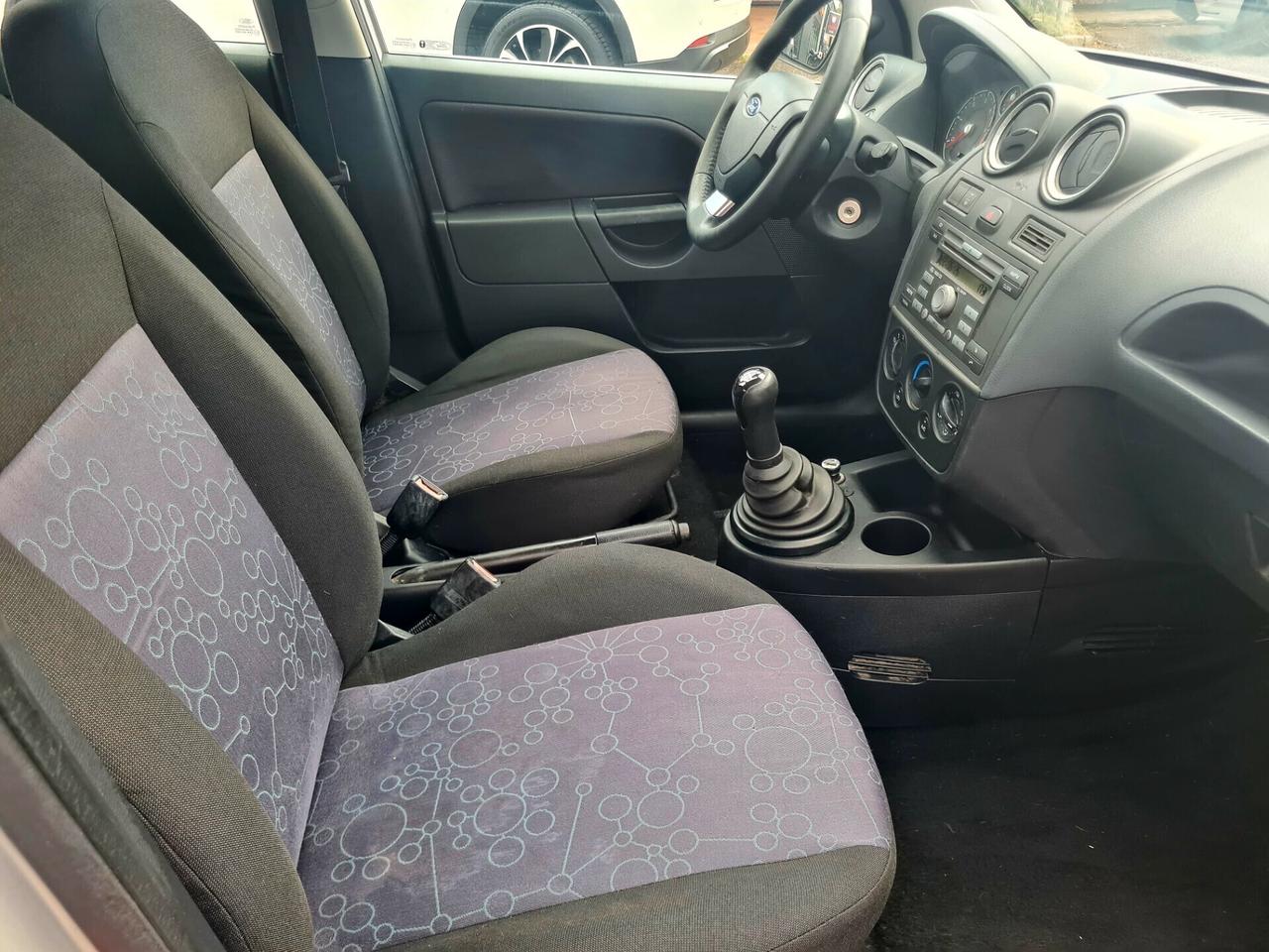 Ford Fiesta 1.4 TDCi 5p.*NEOPATENTATI*CLIMA*