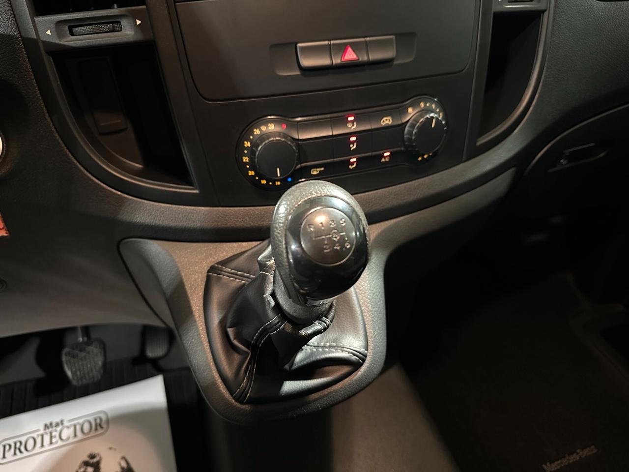 Mercedes-benz Vito 109 CDI Long - AUTOCARRO 5 POSTI 940KG PORTATA