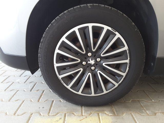 PEUGEOT 2008 1.2 PureTech 82cv 5 Active