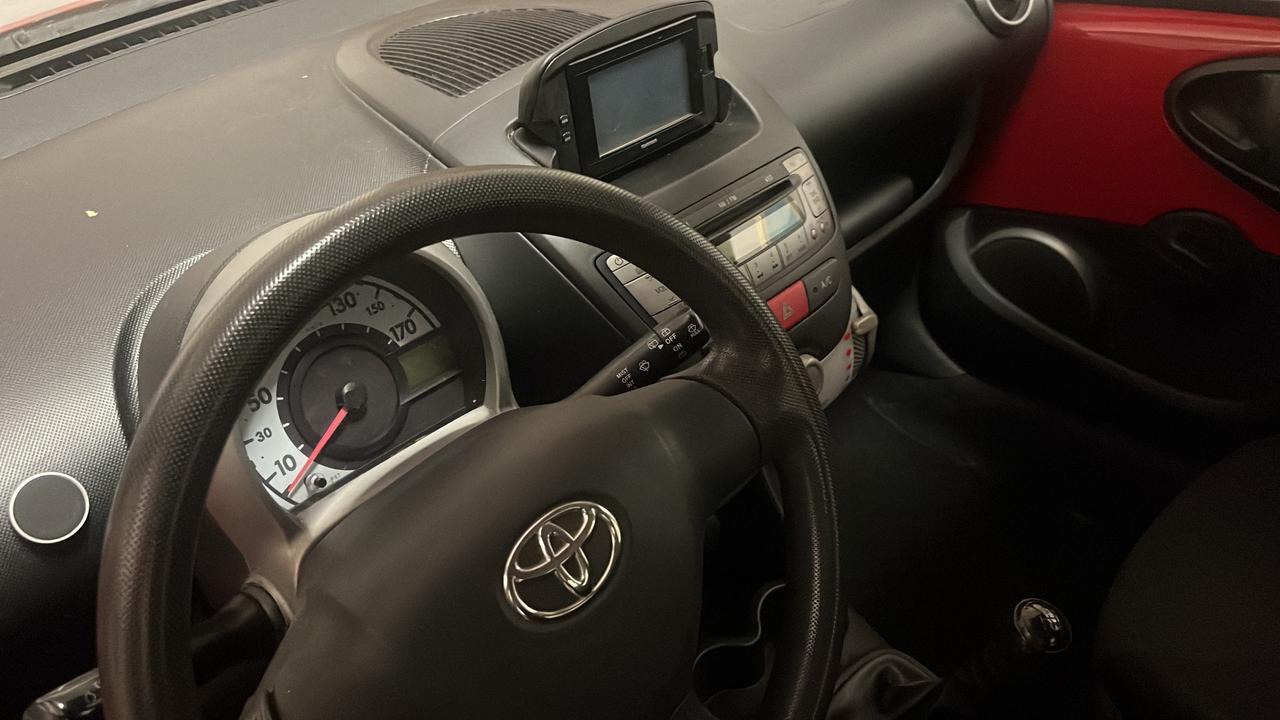Toyota Aygo 1.0 12V VVT-i 5 porte Active Connect