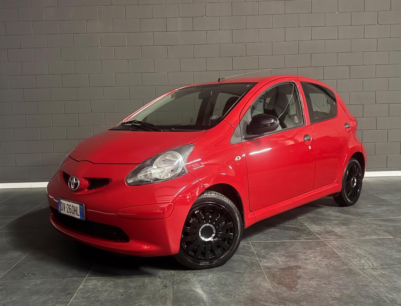 Toyota Aygo 1.0 ADATTA A NEOPATENTATI