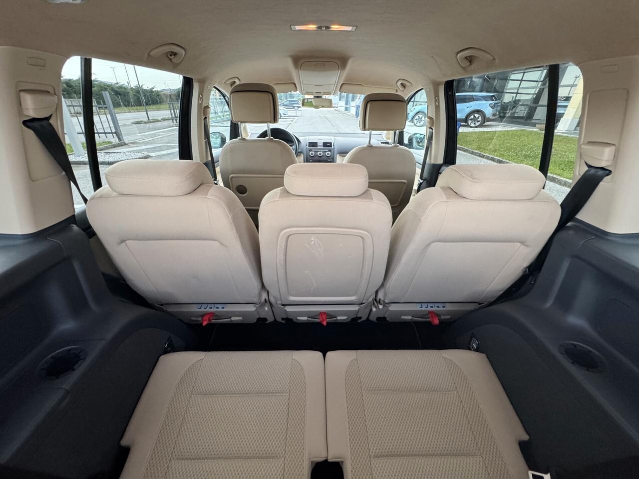 Volkswagen Touran 1.6TDI DSG Autom. 105CV - 7 Posti