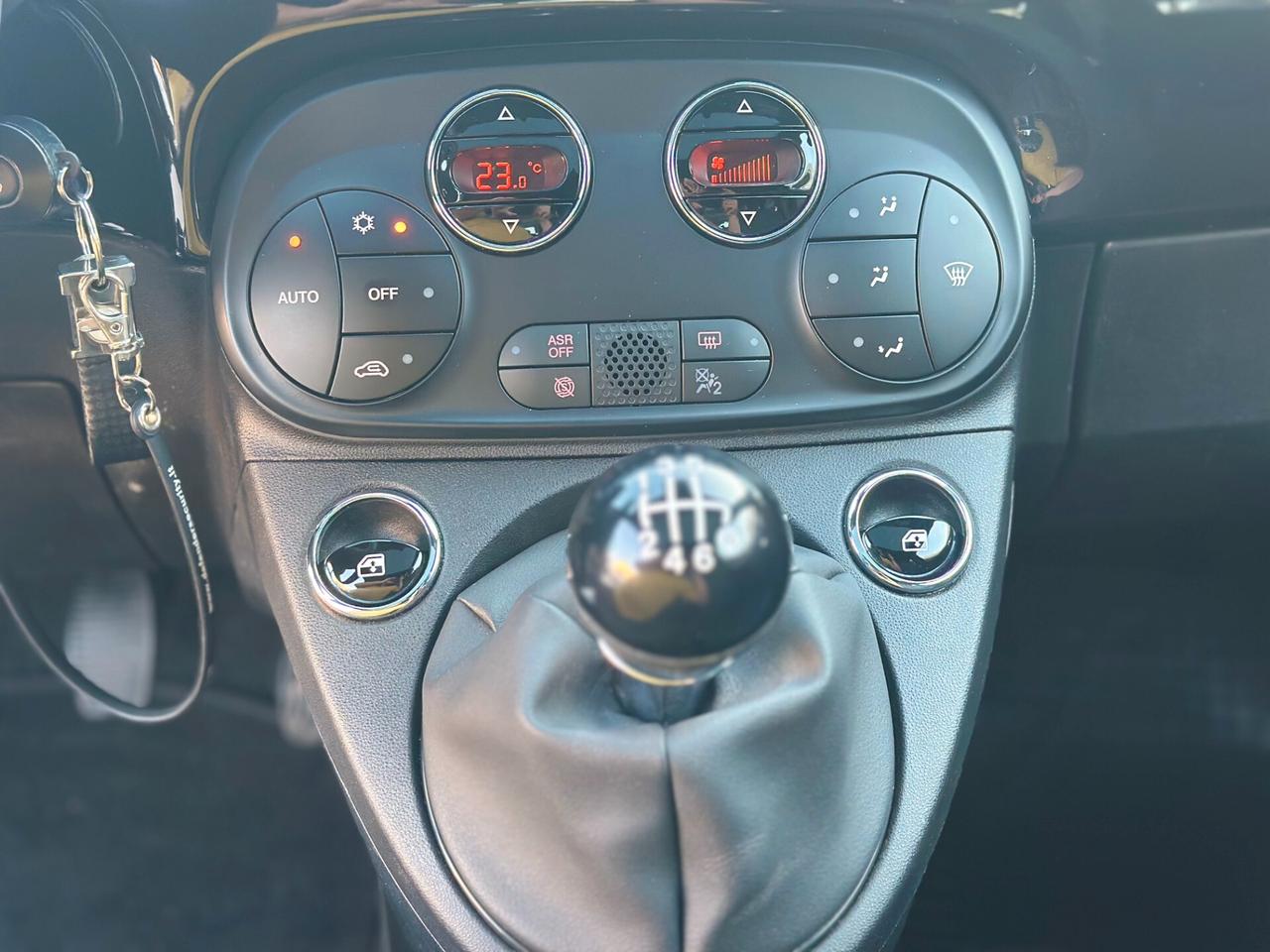 Fiat 500 1.0 Hybrid Dolcevita '23