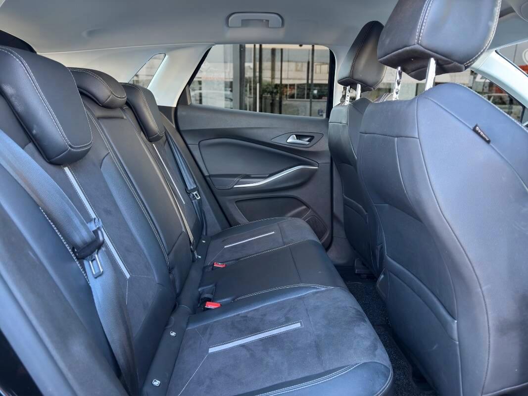 Opel Grandland 1.6 phev GSe awd 300cv auto Con TELECAMERA