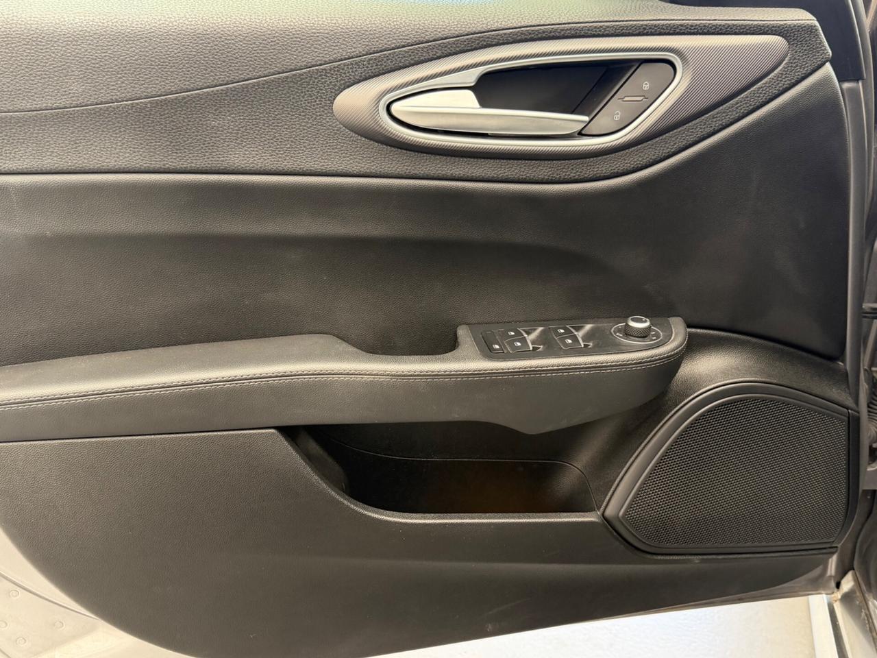 Alfa Romeo Giulia 2.2 Turbodiesel 150 CV