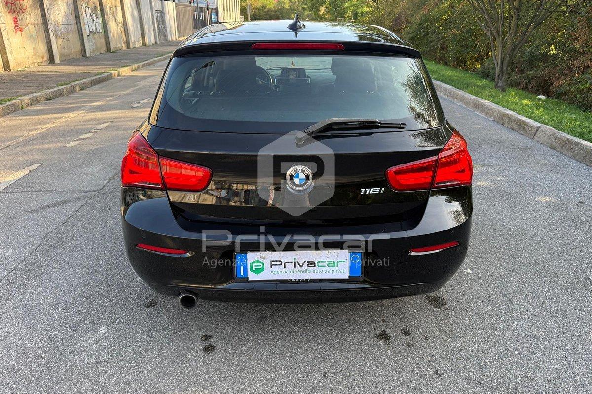 BMW 116i 5p. Urban