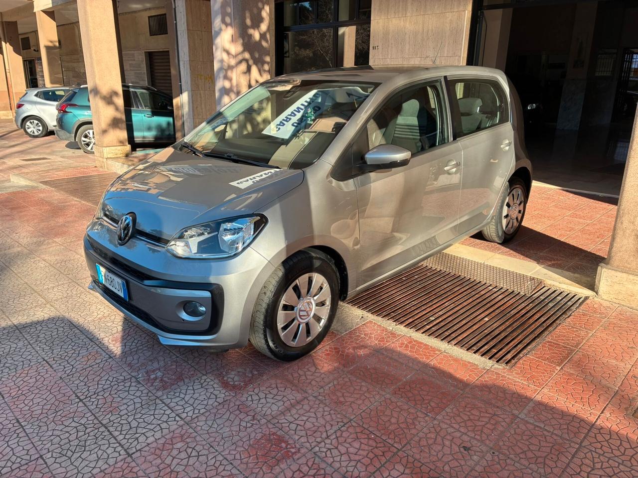 Volkswagen Up 1.0 5p perfetta garantita.18
