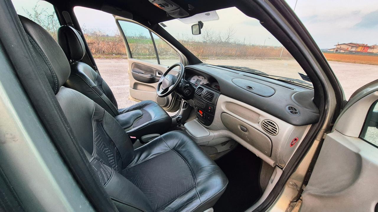 Renault Scenic RX4 4X4 1.9 dci