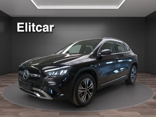 MERCEDES-BENZ GLA 200 Automatic Progressive Advanced