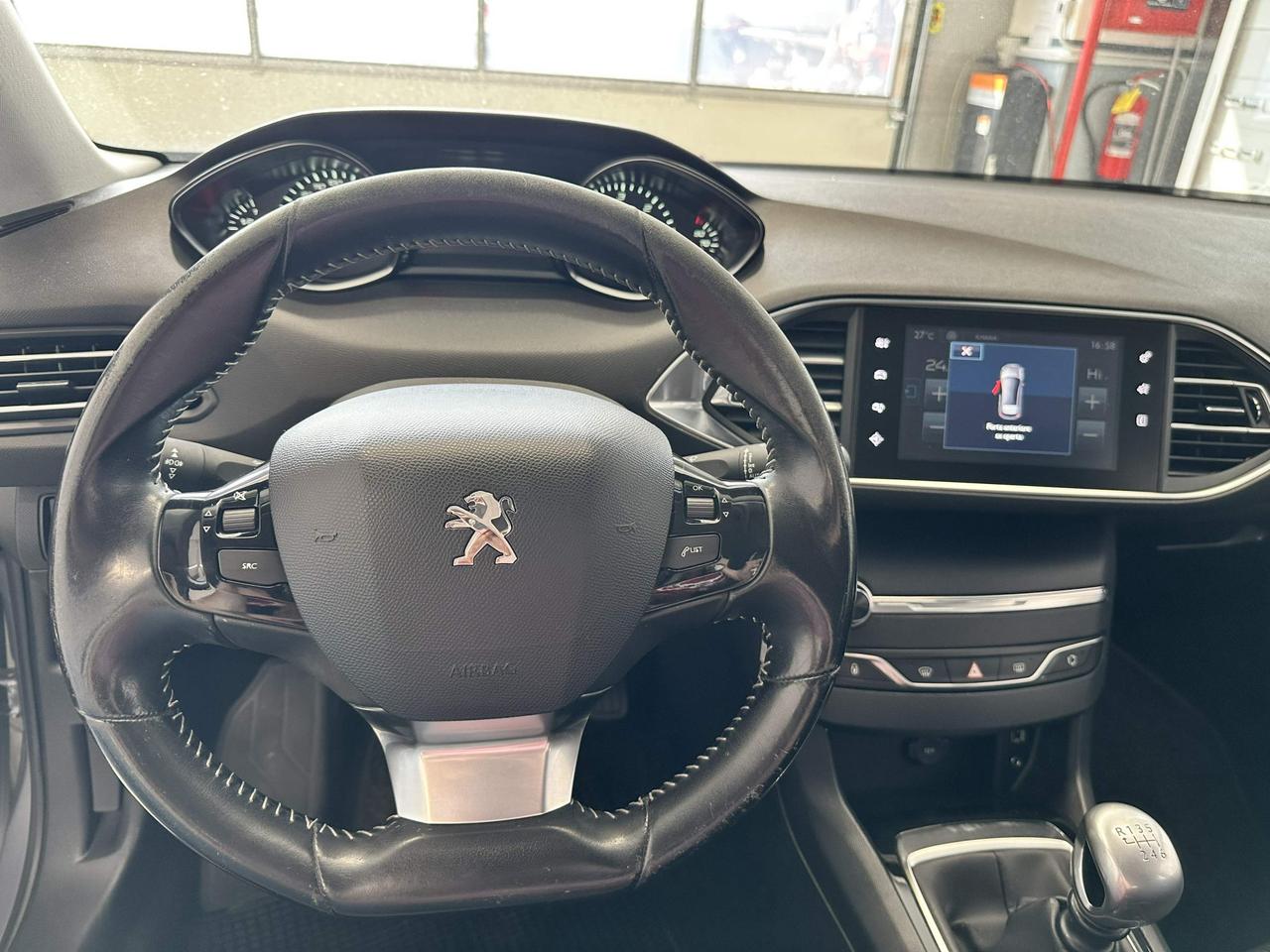Peugeot 308 5p 1.6 bluehdi Active s&s 120cv