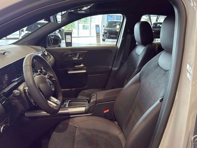 Mercedes-Benz GLA 35 AMG Premium Plus