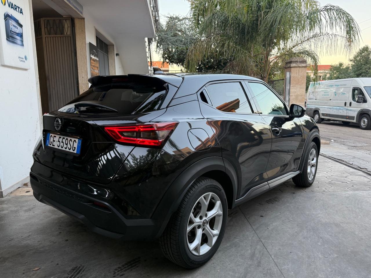 Nissan Juke 1.0 DIG-T 117 CV Acenta