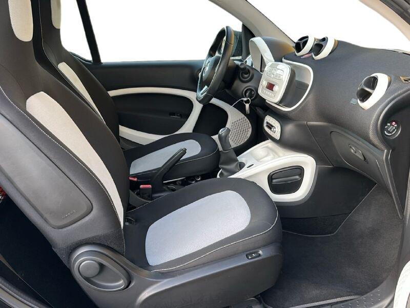 smart fortwo fortwo 70 1.0 Passion