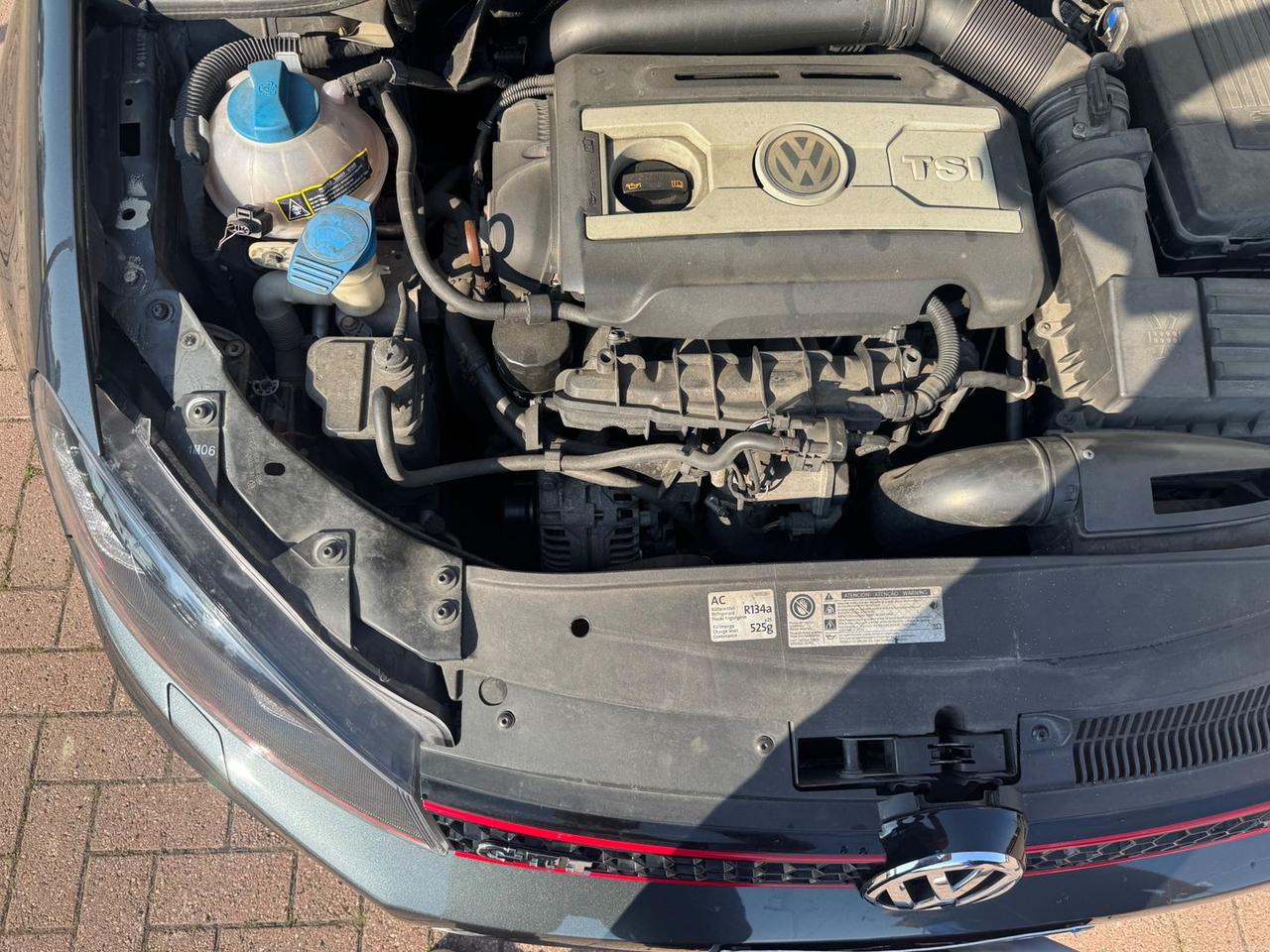 Volkswagen Golf GTI 2.0 GTI #10530