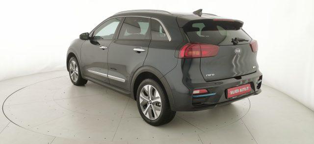 KIA e-Niro 64 kWh Style 460 km autonomia
