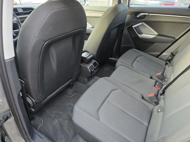 AUDI Q3 SPB 40 TDI quattro S tronic Business Plus