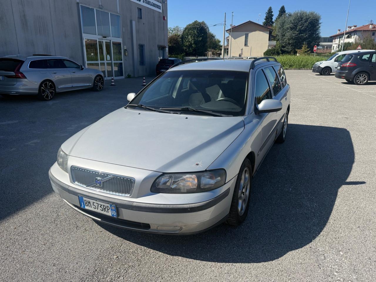 Volvo V70/XC70 V70 2.5 D cat Business