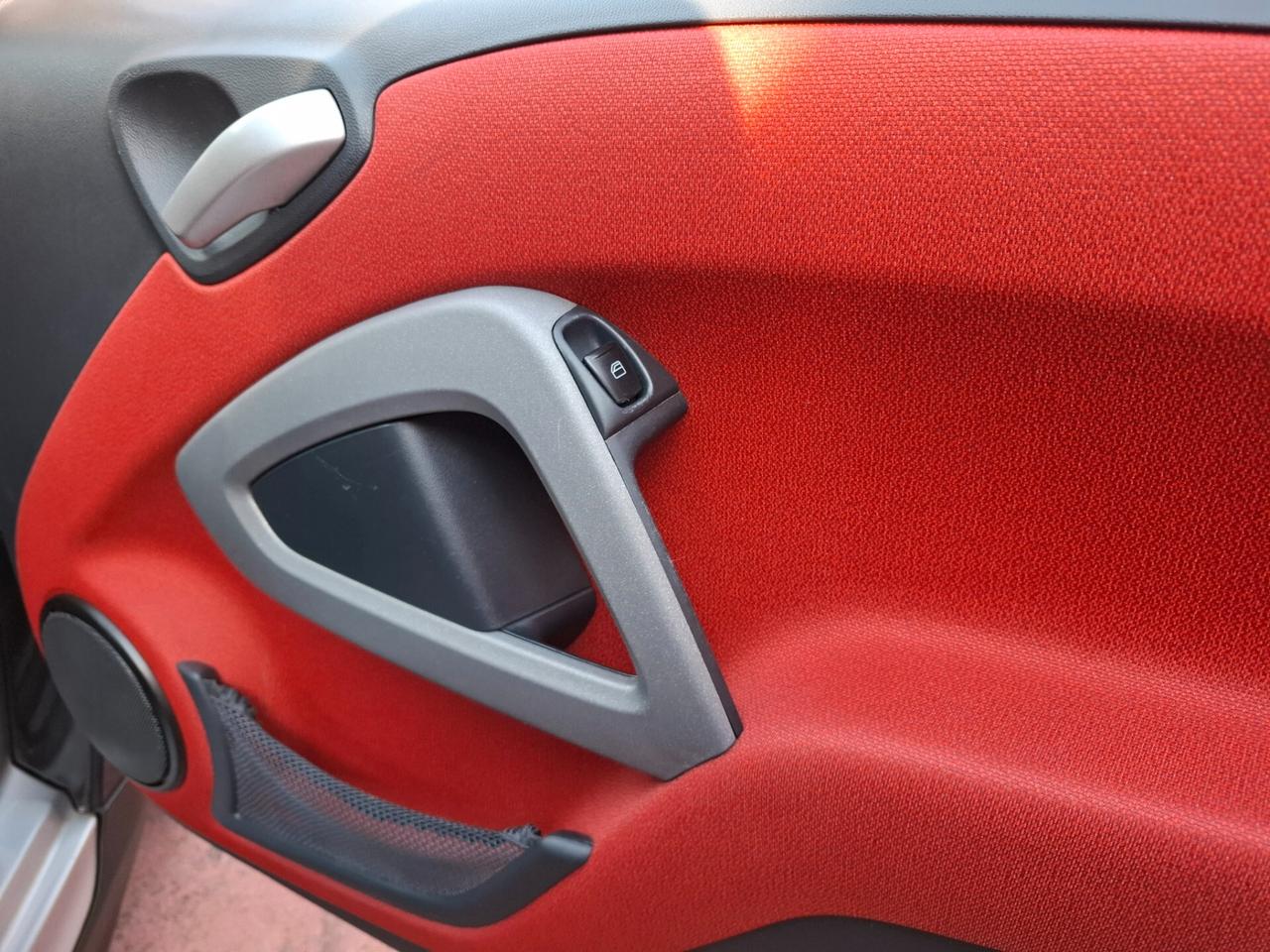 Smart ForTwo 1000 52 kW coupé passion