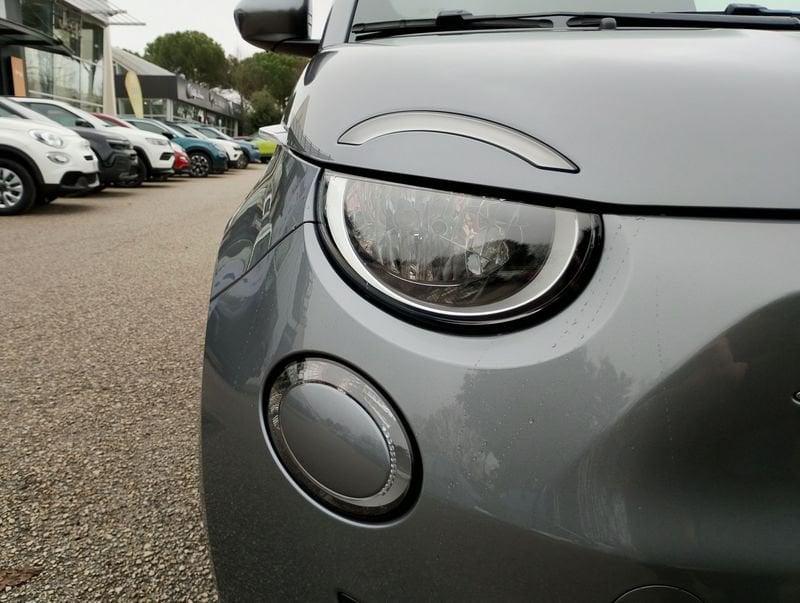 FIAT 500 500e Berlina 42 kWh Icon