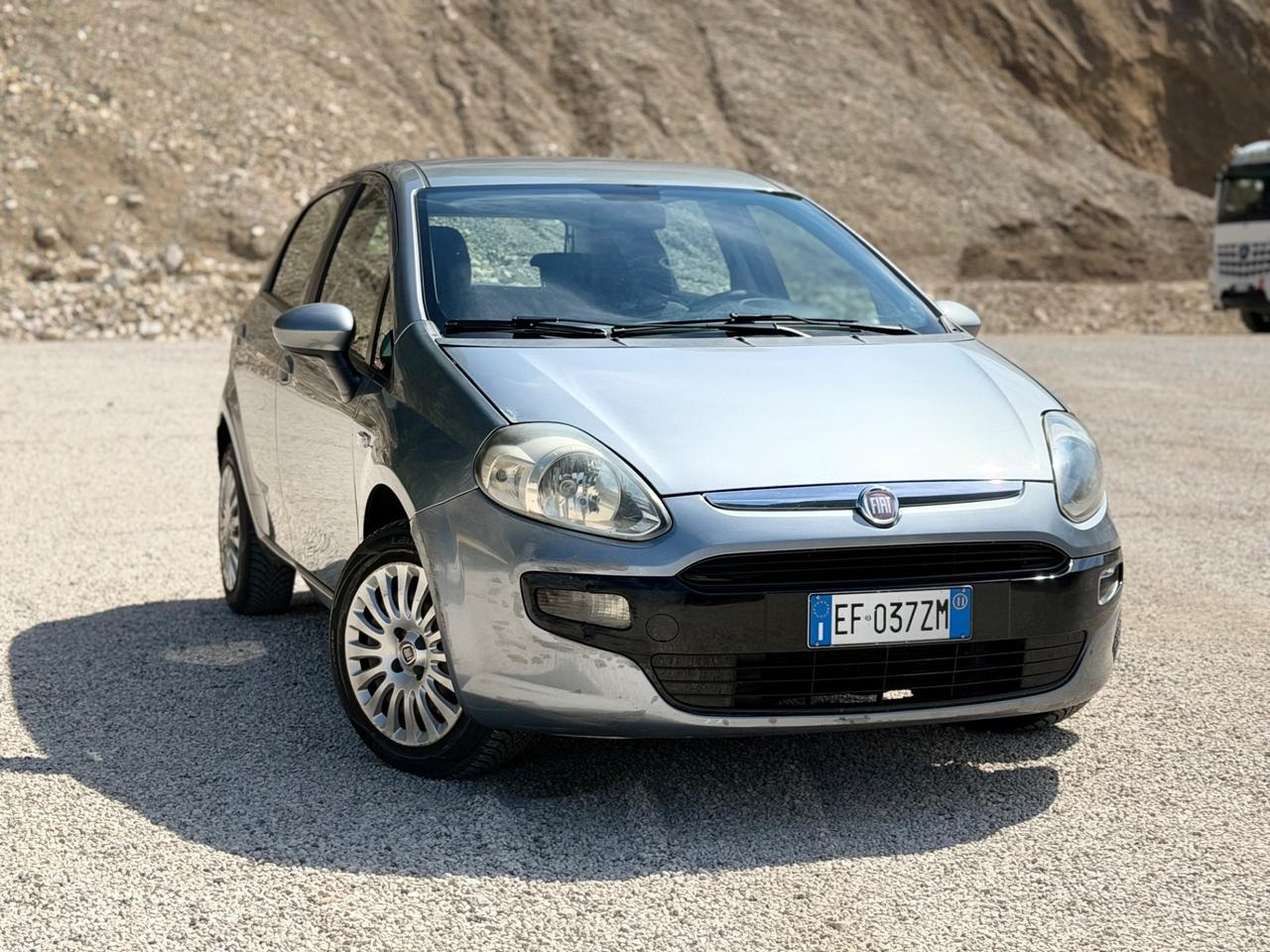 Fiat Punto Evo 1.2 5 porte ok neopatentati