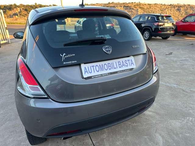 Lancia Ypsilon 1.0 firefly hybrid Gold "Km 44.000"