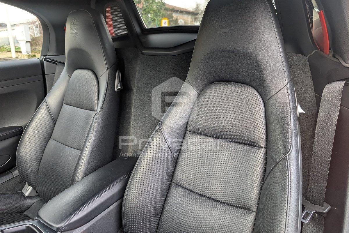 PORSCHE 718 Boxster 2.5 S