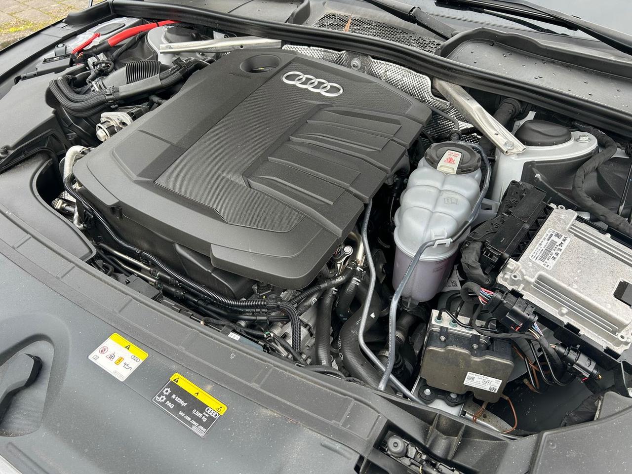 Audi A4 Business 2.0 30 TDI MHEV #9673