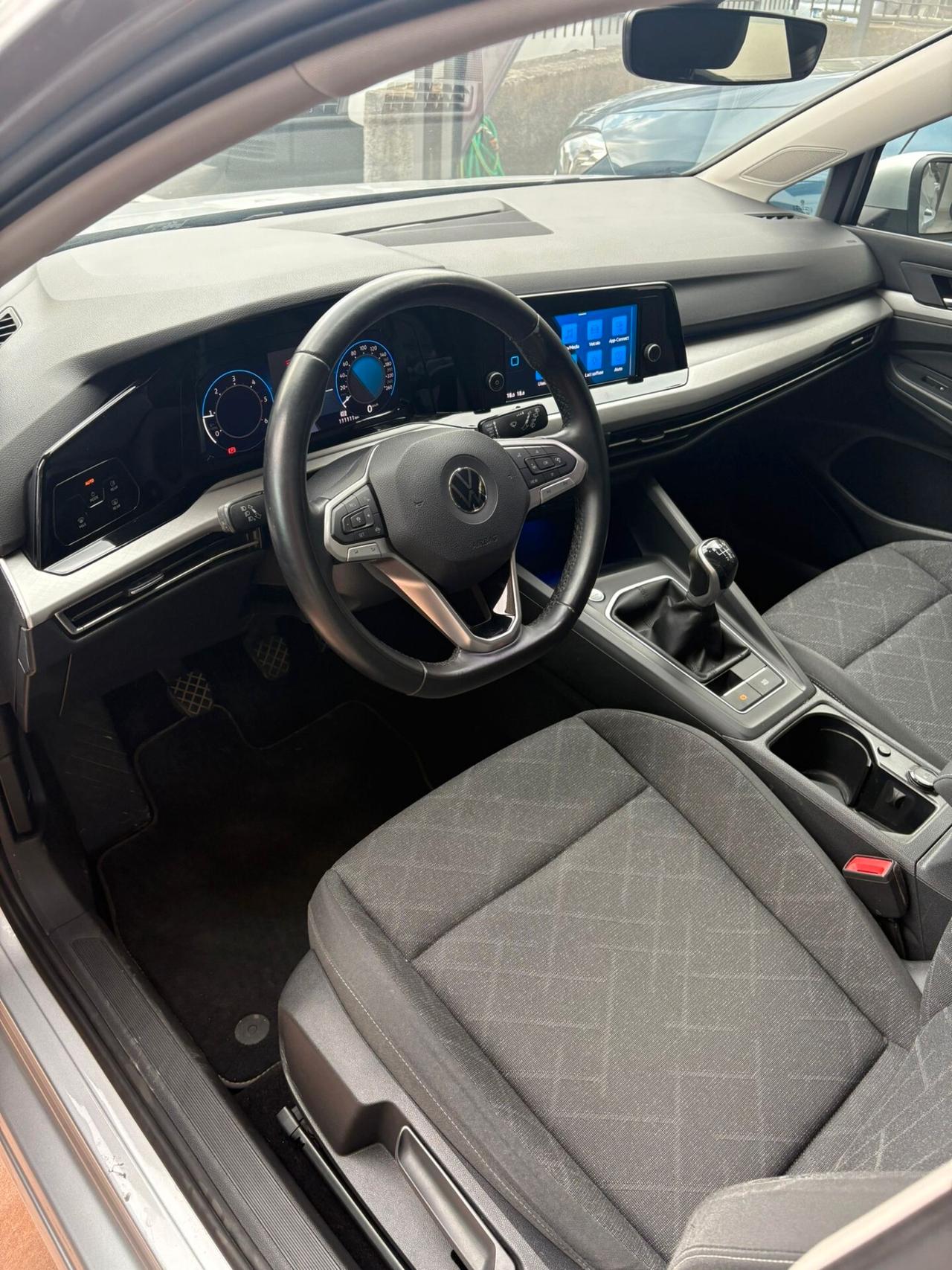 Volkswagen Golf 2.0 TDI LIFE 115 CV