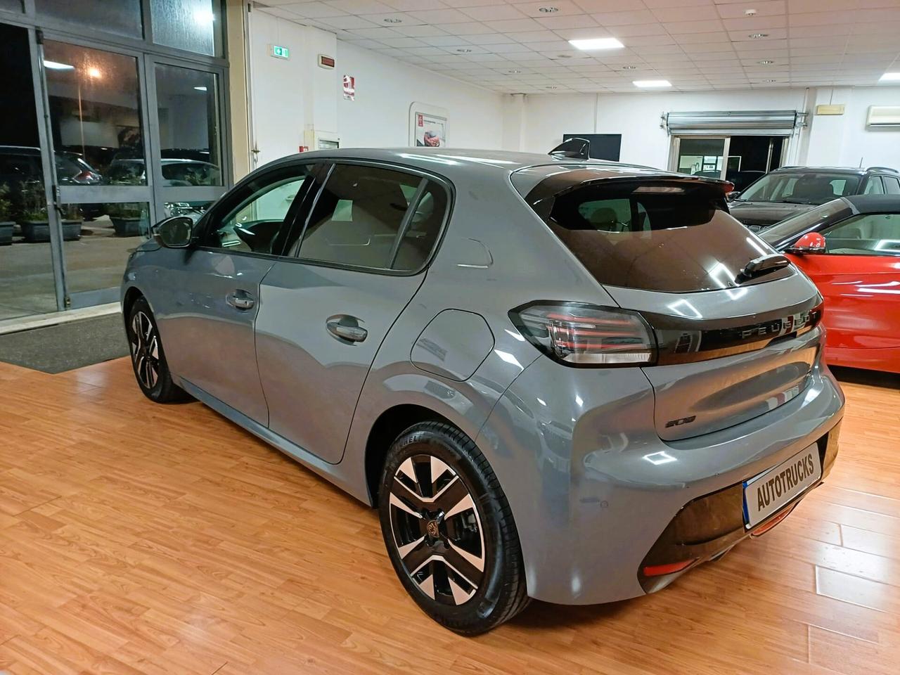 Peugeot 208 PureTech 100 Stop&Start 5 porte Allure