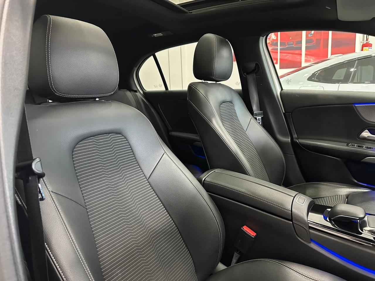 Mercedes-benz A 200 d Automatic Premium Night Pack
