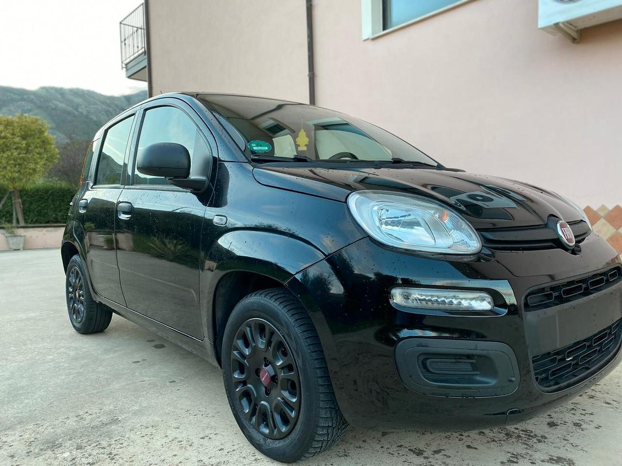 2018 FIAT PANDA POP